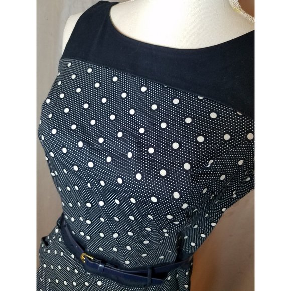 Tommy Hilfiger Dress Size 0 - Picture 9 of 9